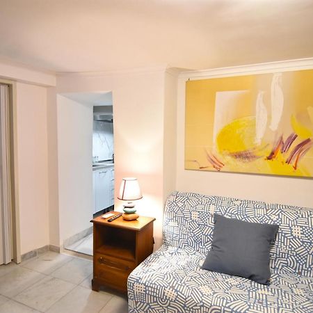 Lilliput Apartment เนเปิลส์ ภายนอก รูปภาพ